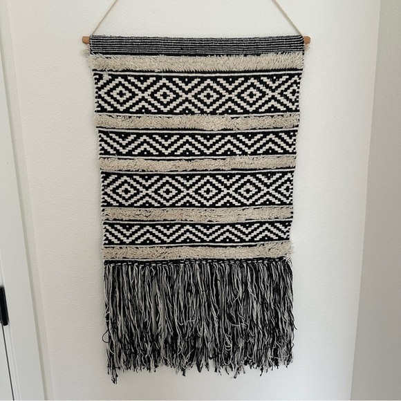 BOGO Macrame Tapestry Wall Decor Black Gray Cream Tasseled Cozy Textured - Picture 1 of 2